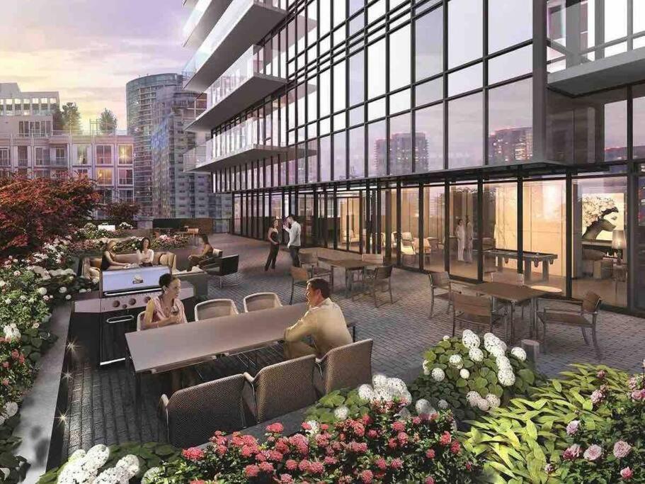 Condo In The City Toronto Exterior photo